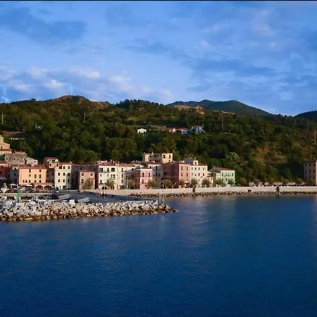 Appartamengioiellino Al Mare Apartment *